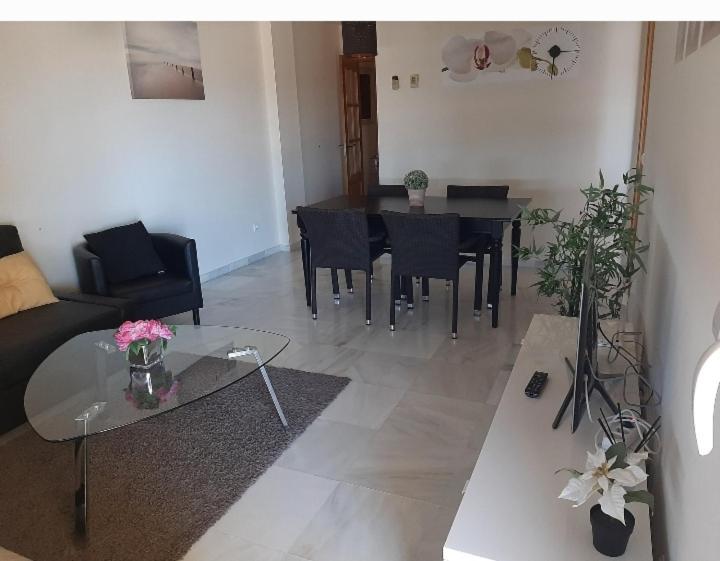Ferienwohnung Residential Alazan El Faro Exterior foto